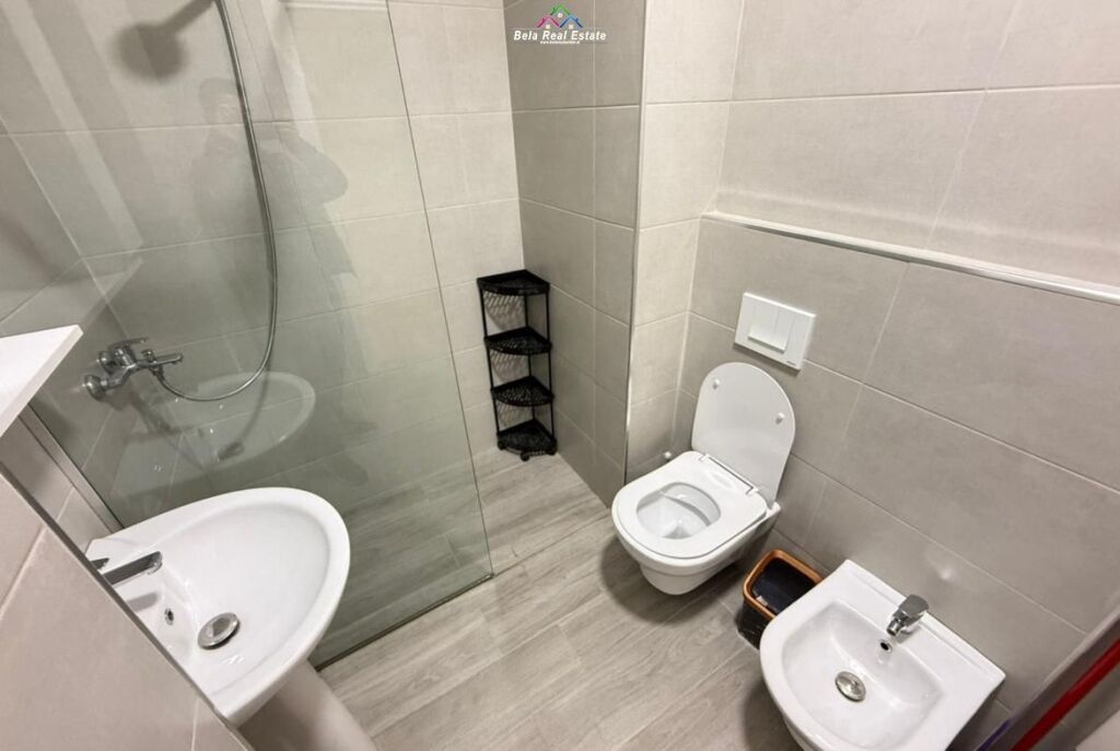 Apartament me Qera 2+1 tek Ish Fusha e Aviacionit (ID B2201807) Tirane