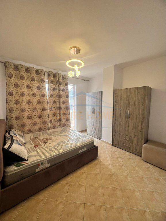Affitto, Appartamento 2+1, Palazzo Nela 6, Yzberisht