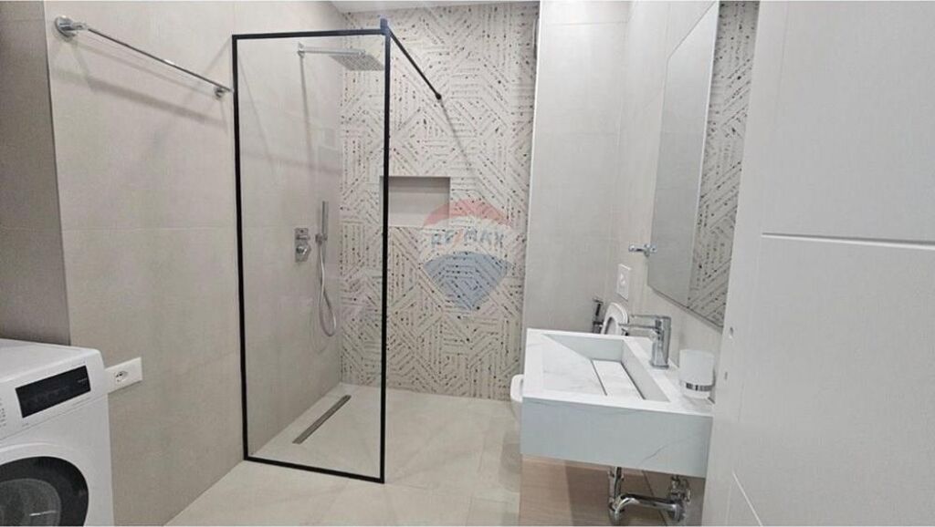 Apartment - For Rent - Kodra e Diellit 1, Tirana