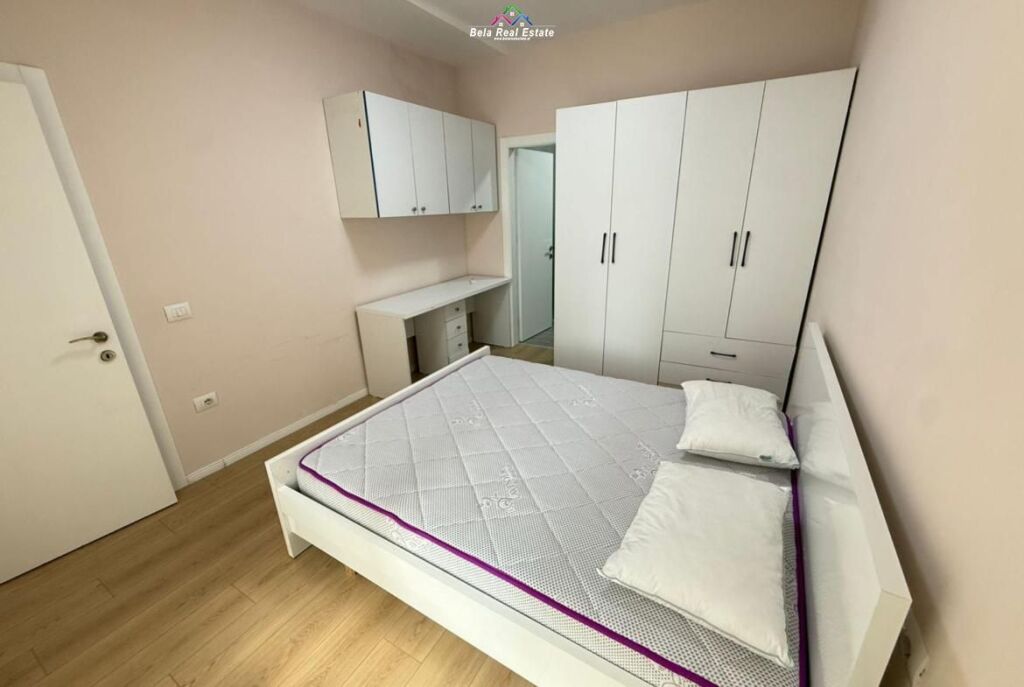Apartament me Qera 2+1 tek Ish Fusha e Aviacionit (ID B2201807) Tirane