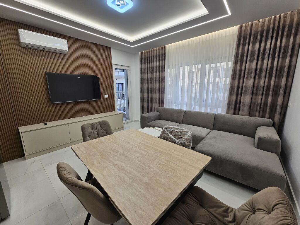 Apartment 2+1 + parking spot for rent Zogu i Zi