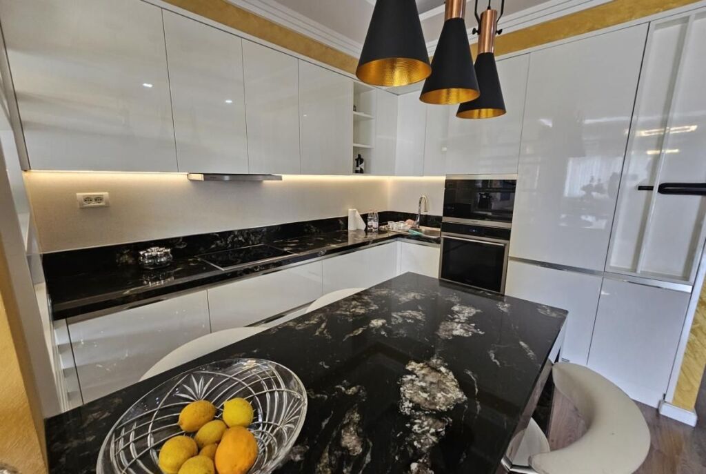 Al Lago Secco Appartamento di Lusso in Vendita con Vista Lago