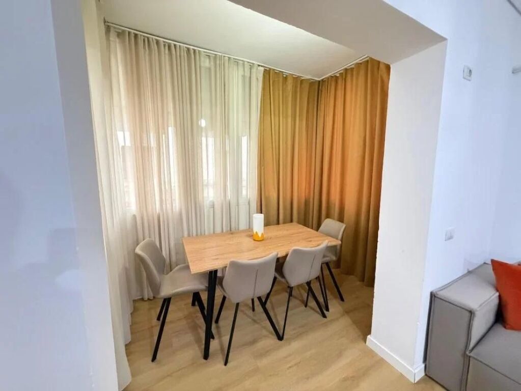 Apartament 2+1 me qira tek Kopshti Zoologjik!
