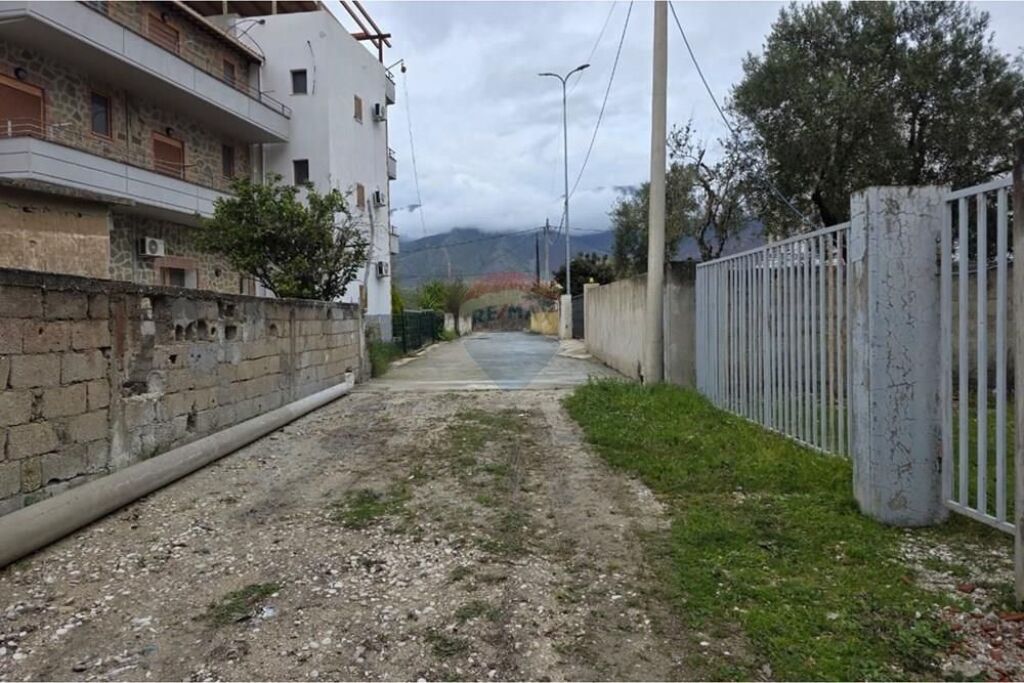 🏡 Casa privata in vendita a Orikum, Vlora 🌊