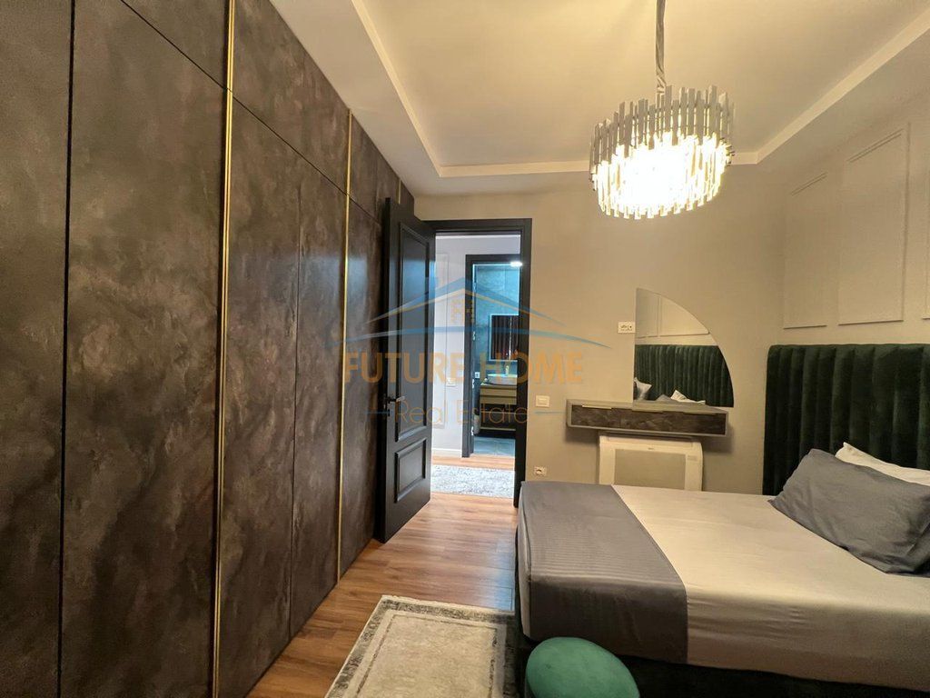 Shitet apartament 2+1+2 Secret Garden Residence Teg