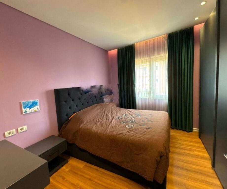 VENDESI APPARTAMENTO 1+1 A DON BOSKO, VICINO ALL'OSTELLO GJELI 160,000 €