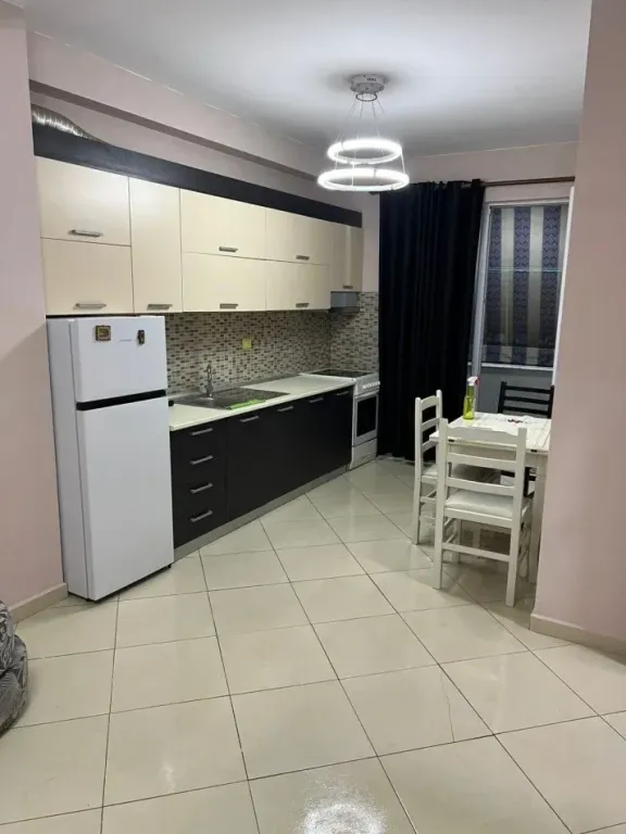 Appartamento 1+1 in affitto ad Astir vicino a Bar Artisti