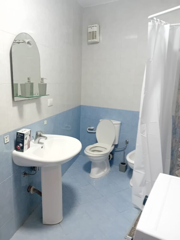 Apartament 1+1 me qera tek Stadiumi Air Albania