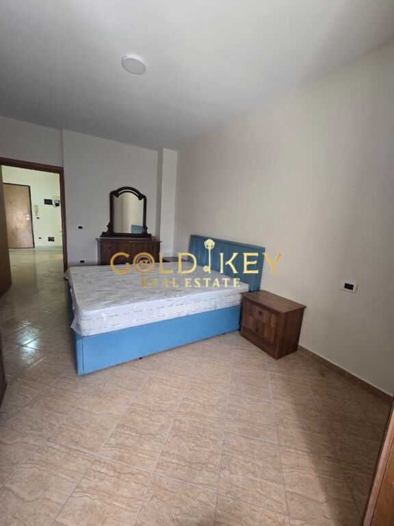 🏡 Apartament me qera— 1+1  320 Euro/Muaj