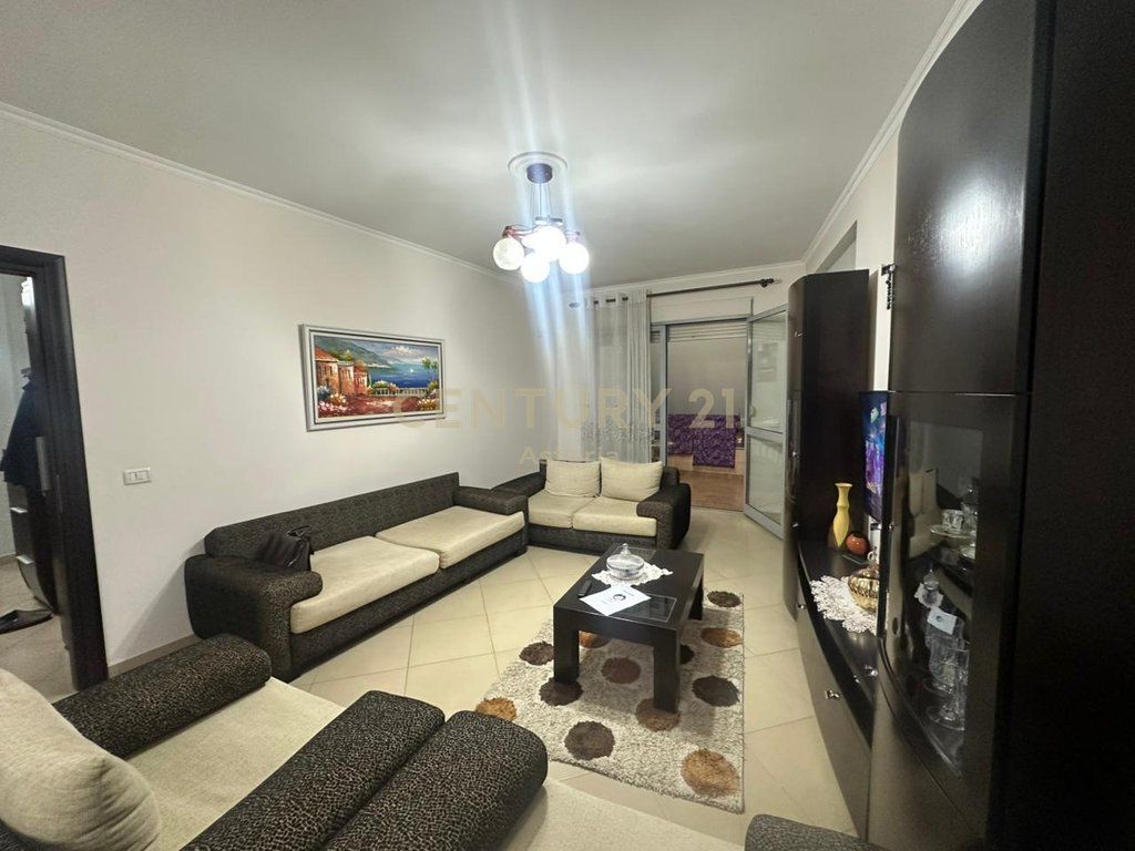 Apartment 2+1+2 for sale in Misto Mame – 117 m²