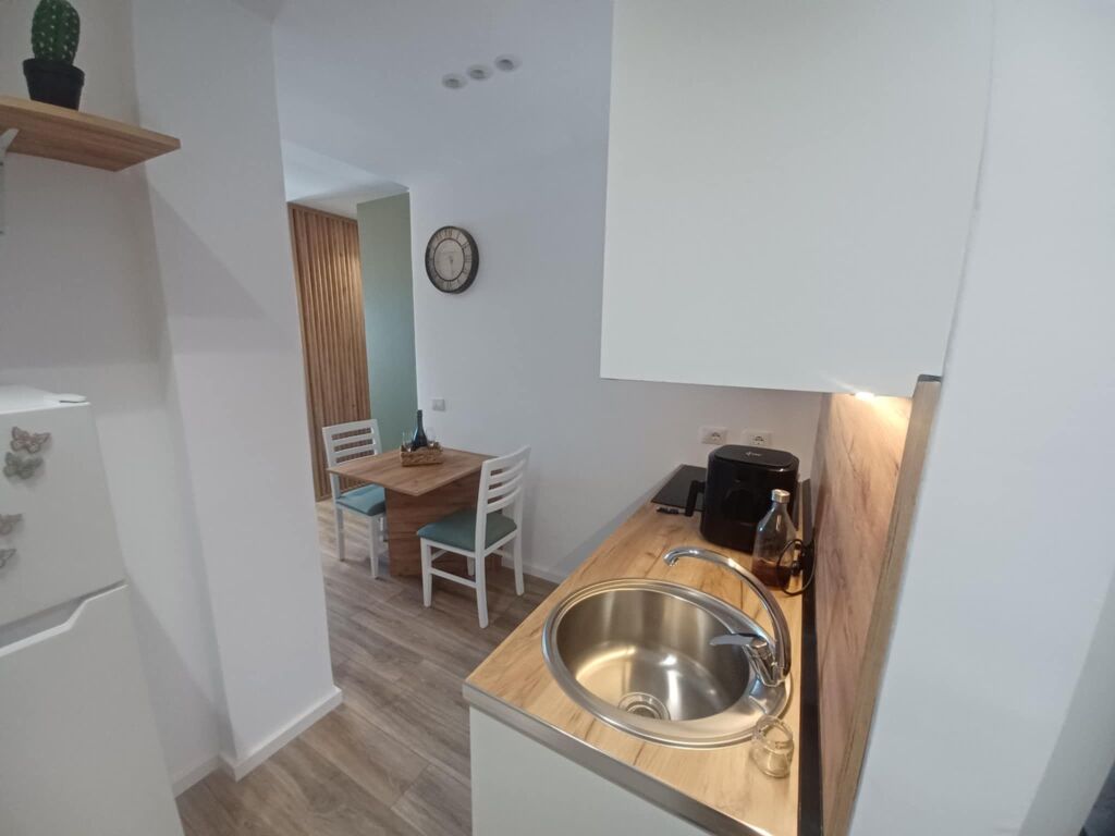 🏡 MODERN STUDIO FOR SALE – ÇIPAJVE STREET, VLORË