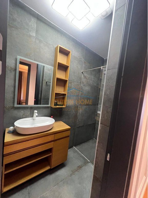Shitet apartament 2+1+2 Secret Garden Residence Teg