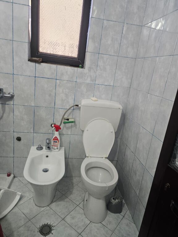 Jepen me qera super apartamente 1+1 prane Semaforit 1 te  Kënetë