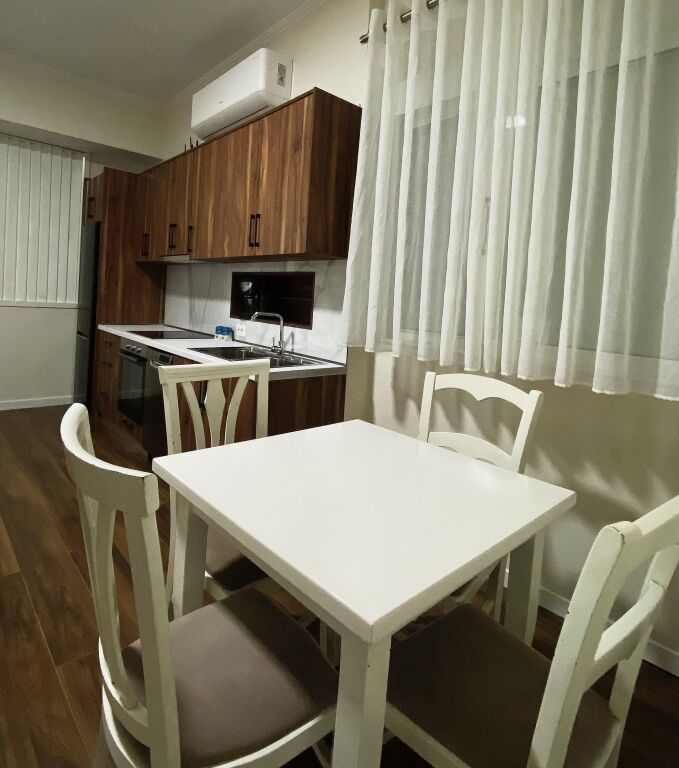 🏡 Apartament 2+1 me Qira – Kopshti Zoologjik, Tiranë