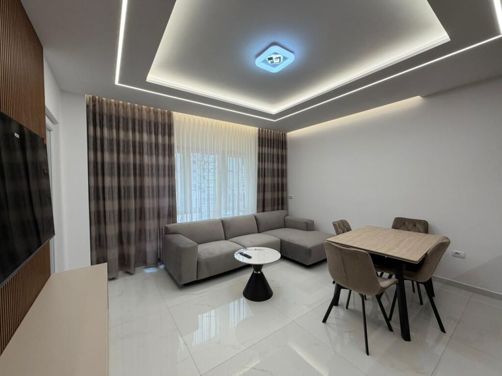 Apartament 1+1+Parking per qira tek Zogu i Zi.