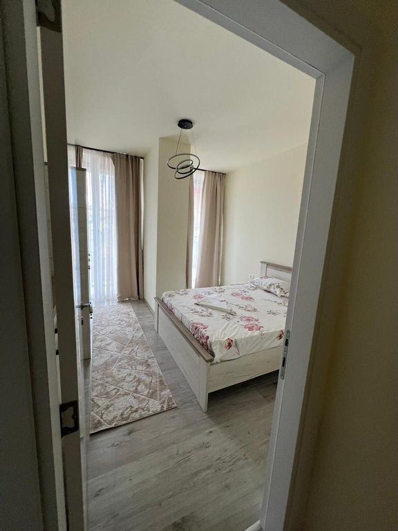 RRUGA RIZA CEROVA, SHESIM APARTAMENT 1+1+POST PARKIMI