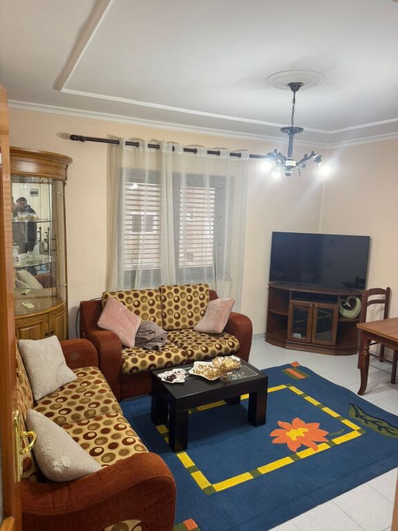 Apartment 2+1 for rent Pazari i Ri !