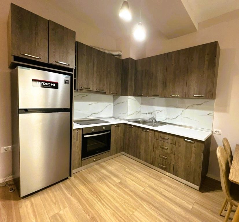 Apartament 1+1 tek Kompleksi Magnet !