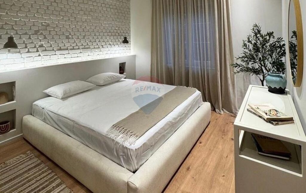 Apartament - Për Qira - Myslym Shyri, Tiranë ID: 530181090-117