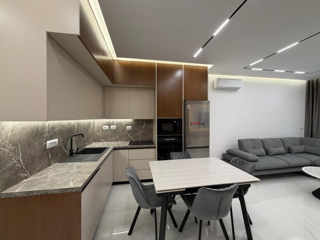 Apartament 1+1+Parking per qira tek Zogu i Zi.