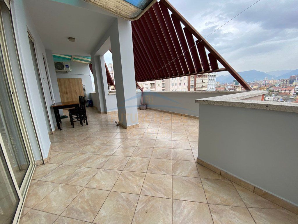 Disponojme Apartament 2+1, Unaza e Re (Pranë Hotel El Sahara)
