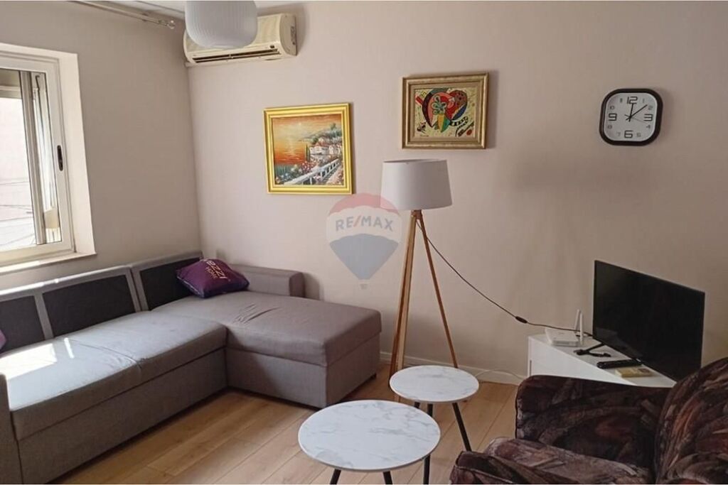 Appartamento 1+1 in affitto in via Elbasan. 1+1 in affitto vicino a Lion Park.