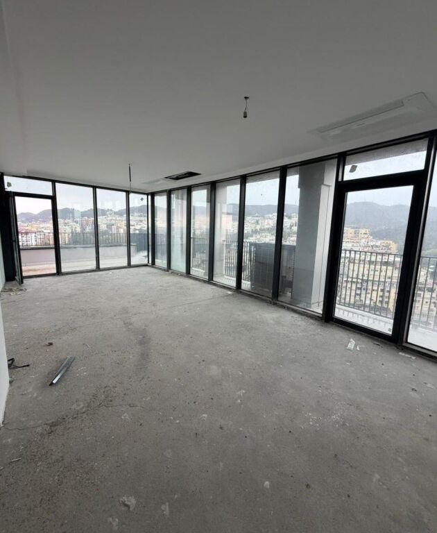 Apartament 2+1 me verandë + Post Parkimi , Lake View Residence Liqeni Artificial