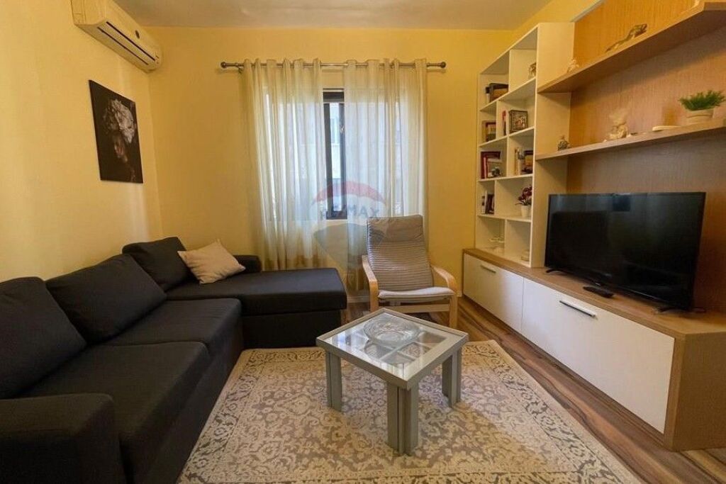Garsoniere ne shitje, totalisht e mobiluar- Rruga Ndre Mjeda ID: 530181053-706