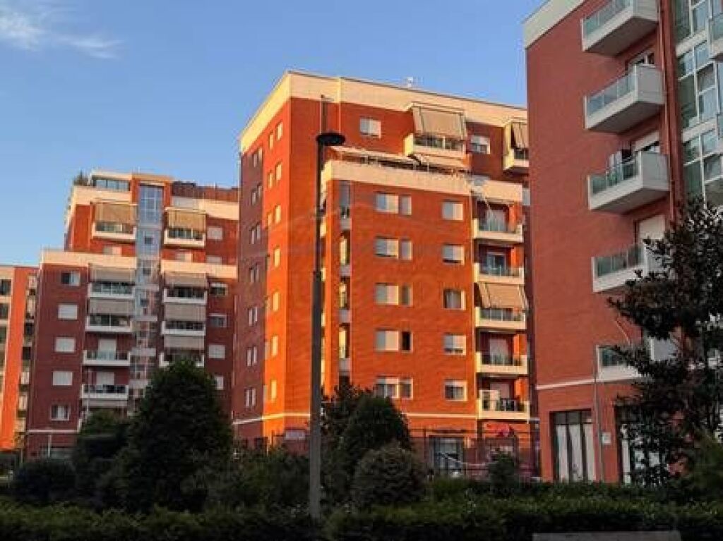 Shitet, Apartament 1+1, Unaza e Re