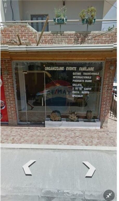 LOCALE COMMERCIALE IN AFFITTO PRESSO KRISTAL CENTER