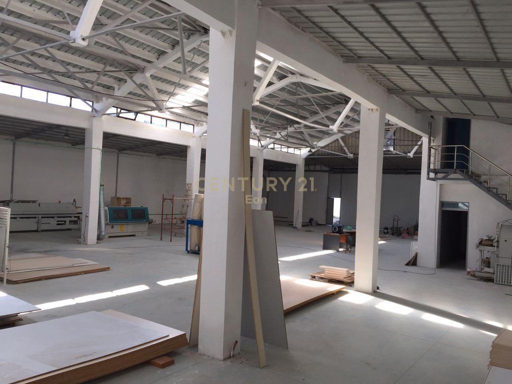 WE SELL WAREHOUSE 953M2 IN SHKOZA, DURRES !