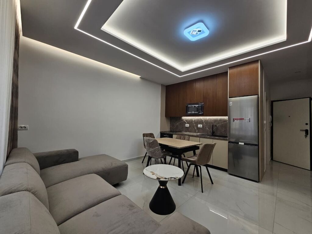 Apartament 1+1 me qira Zogu i zi