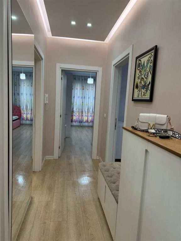 Appartamento In Affitto 2+1+2+Posto Auto vicino a Cassa Italia (ID B2201410) Tirana