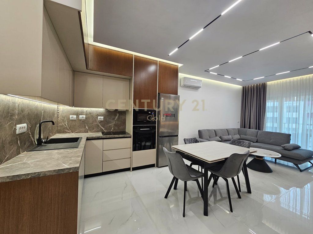 FOR RENT APARTMENT 1+1+ PARKING SPACE!