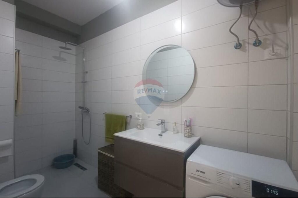 Jepet me qera apartament 1+1+ post parkimi ne Don Bosko .