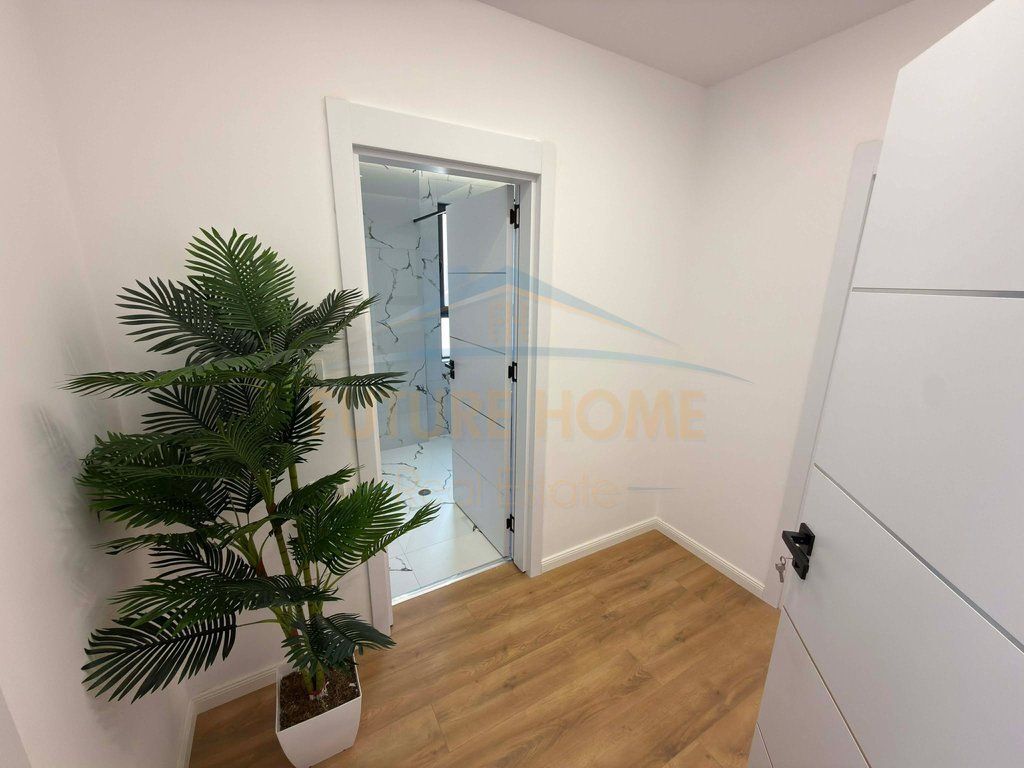 Shitet, Apartament 2+1+2, Pallati me Shigjeta - Më shumë
