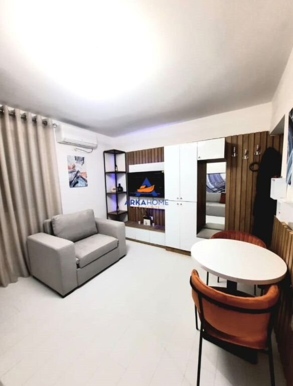 MONOLOCALE MODERNO IN VENDITA A ALI DEMI 34M2 "ALI DEMI, VICINO ALLA SCUOLA KUSHTRIMI I LIRISE" 88.000 EURO