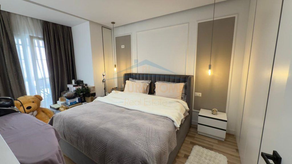Shitet, Apartament 1+1, Unaza e Re