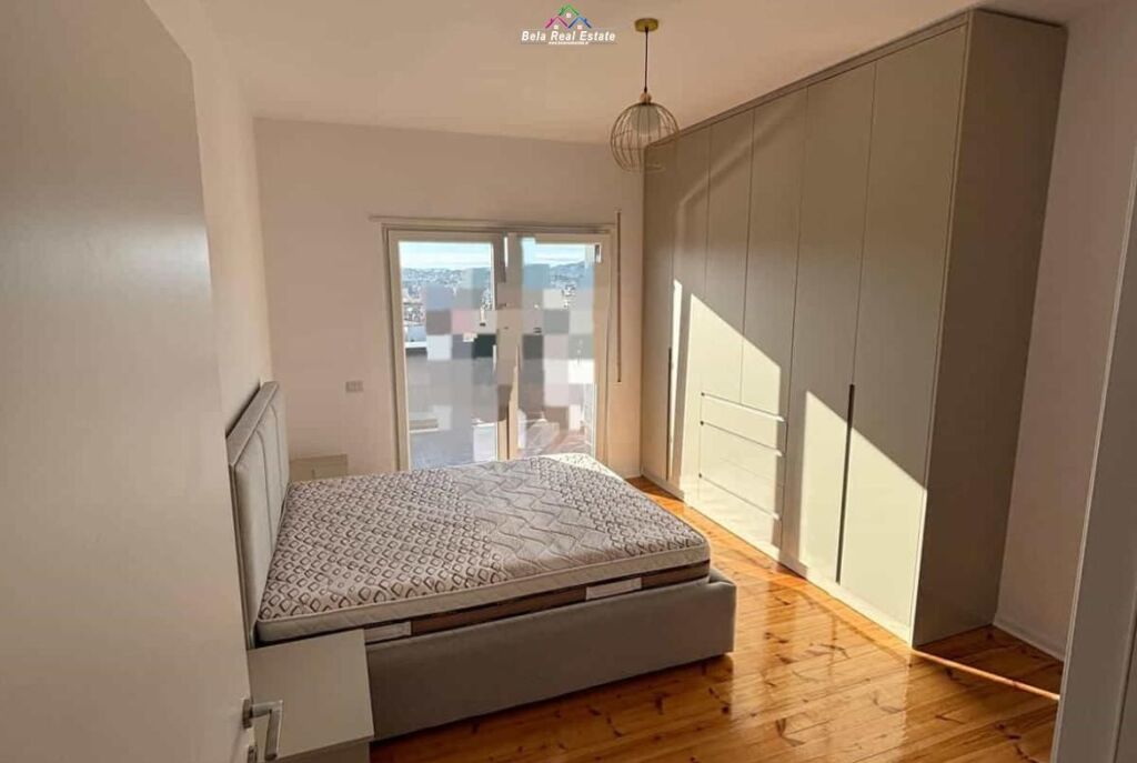 Apartament Me Qera 2+1 Ne Xhamllik ( ID B2201742) Tirane