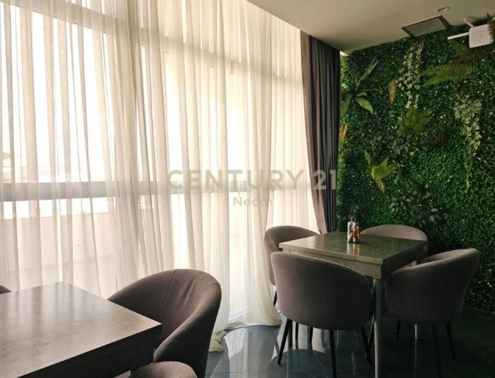 Edificio commerciale in affitto – spazio ampio e flessibile
