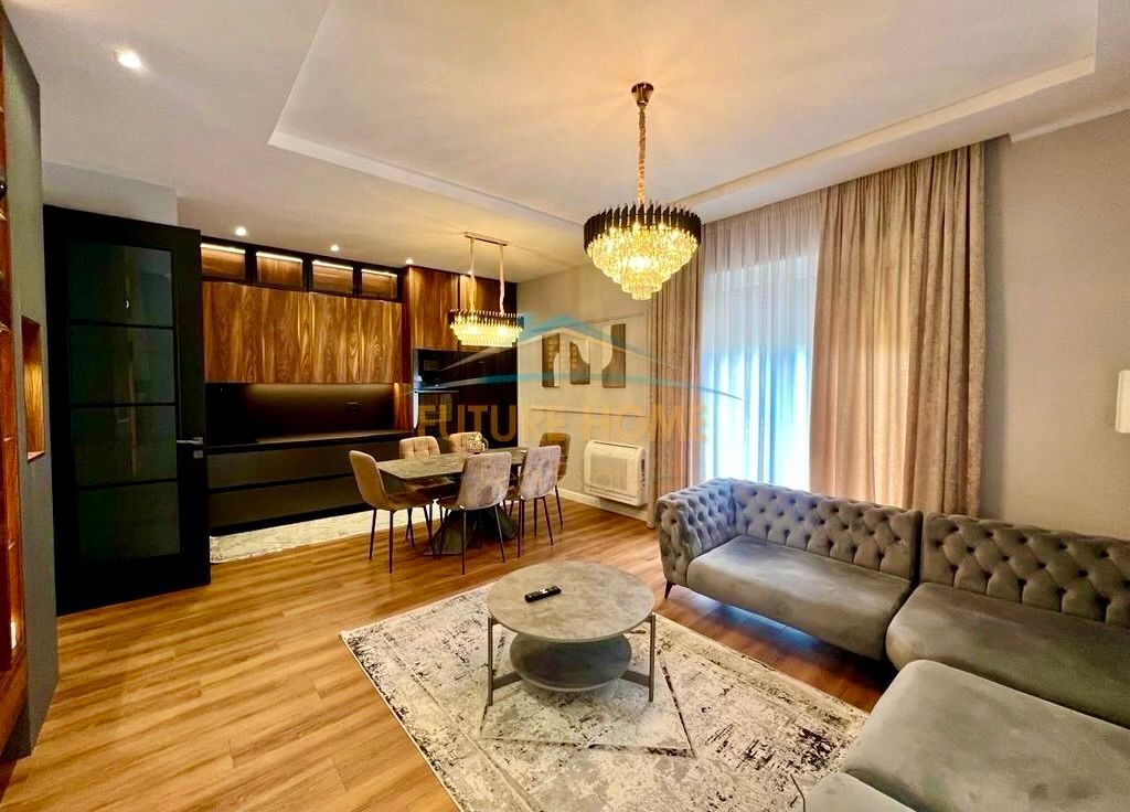 🏡 Lusso e tranquillità a "Secret Garden Residence" – 2+1+2 in vendita! ✨