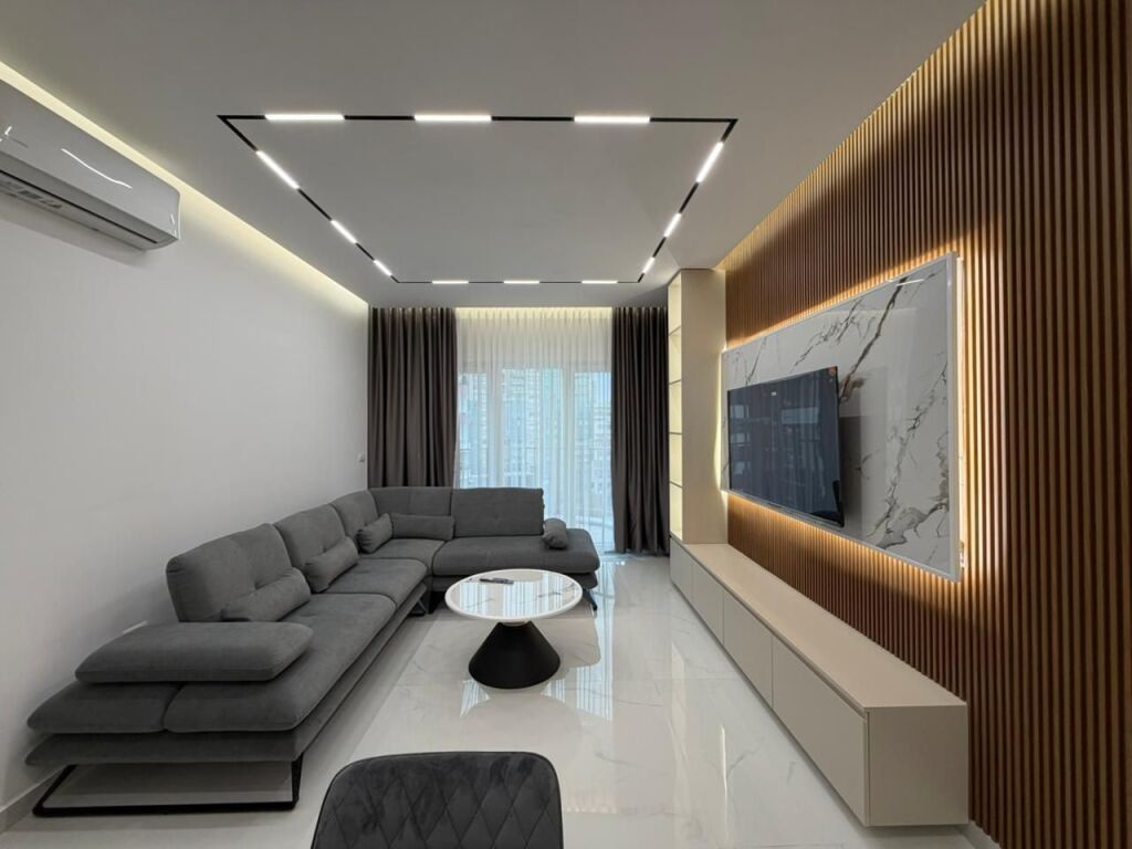 Apartament 1+1+Parking per qira tek Zogu i Zi.