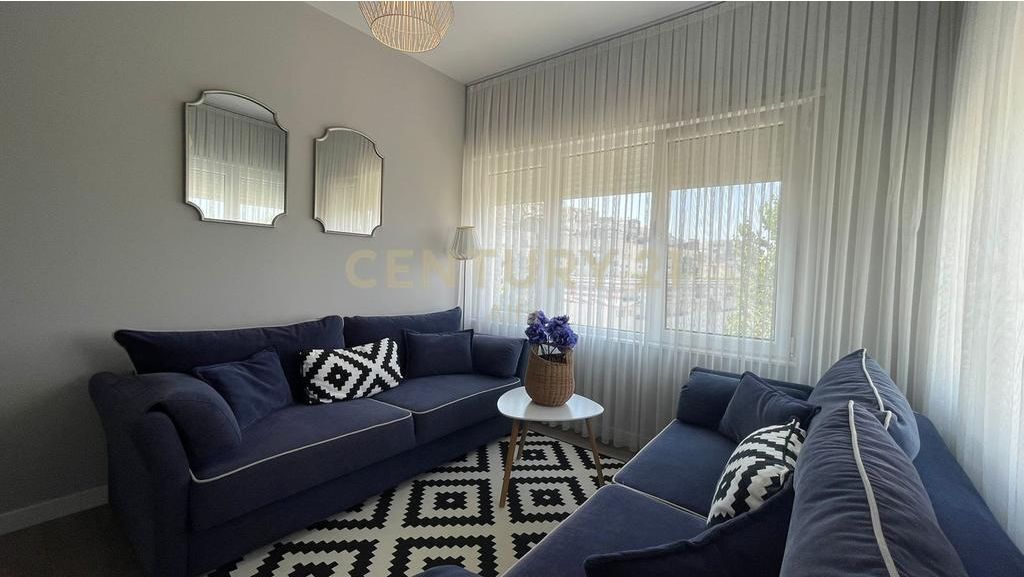 Affitto Villa Premium con Piscina – Residenza Kodra e Diellit 2, Tirana