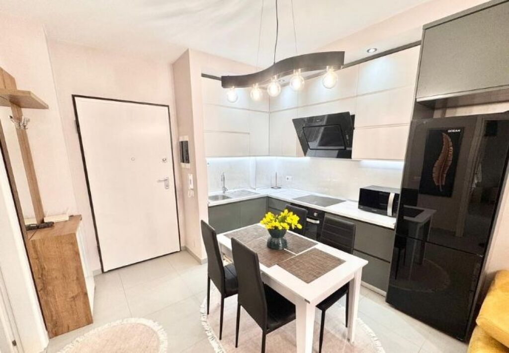 Affittasi appartamento 1+1 – stile di vita urbano e accesso a ogni angolo della città