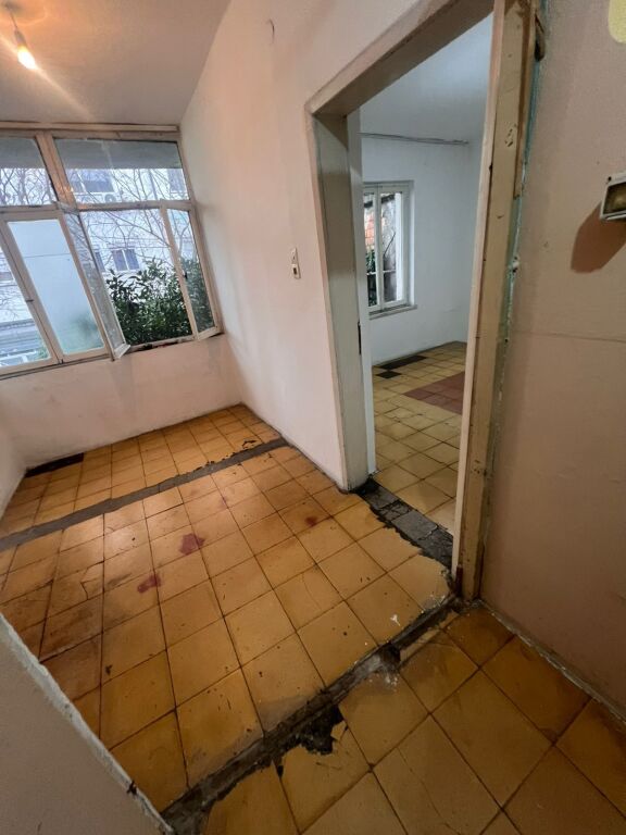 For sale 1+1 At Report TV(Frosina Plaku St.)