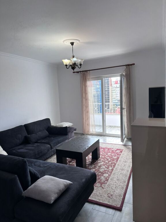Jepet apartament me qera 2+1 Rr.Dritan Hoxha !