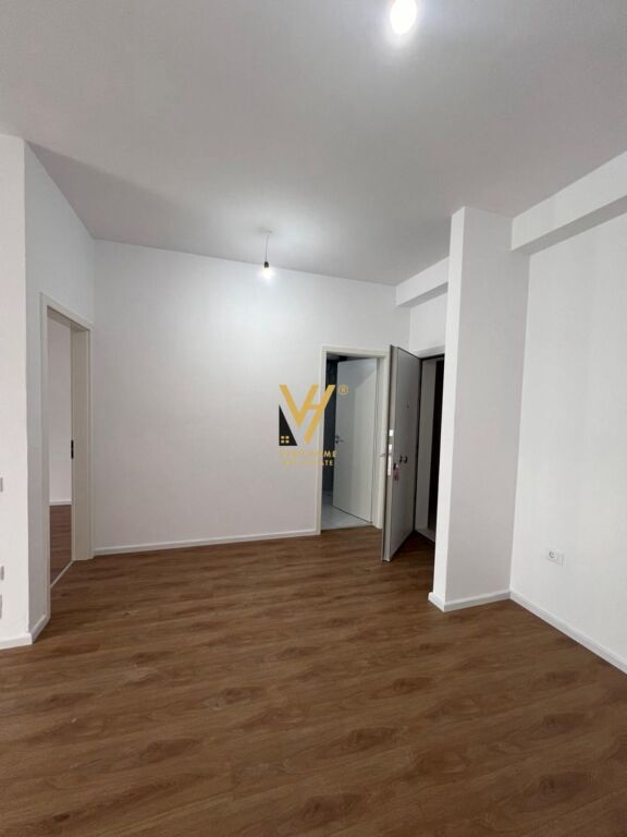 SHITET APARTAMENT 1+1+BLK TE ALI DEMI 11.000.000 LEKE