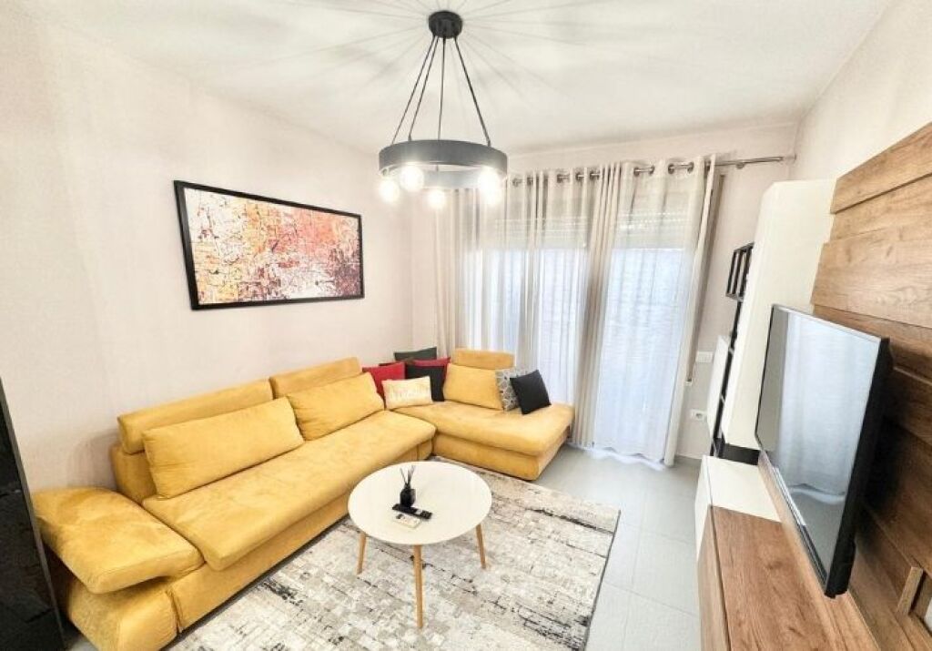 Affittasi appartamento 1+1 – stile di vita urbano e accesso a ogni angolo della città