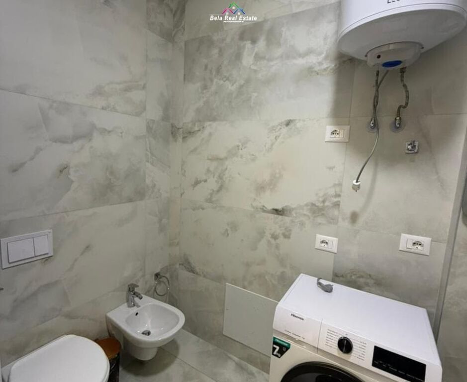 Apartament Me Qera 2+1 Tek Farmacia 10 (ID B2201805) Tirane