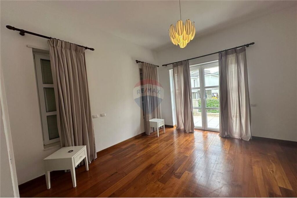 Villa in affitto in una delle residenze più lussuose di Tirana, a Rolling Hills.